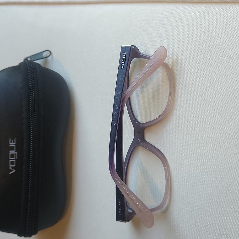 Eyeglasses - image 3